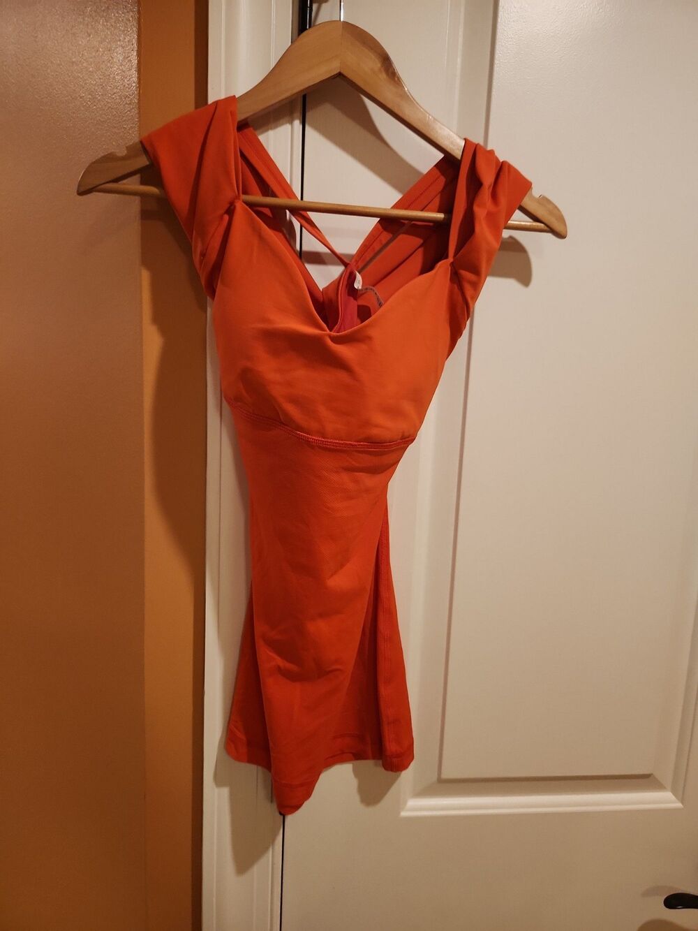 Lululemon "Wrap It Up Tank" Coral Pink Size 12 NWT